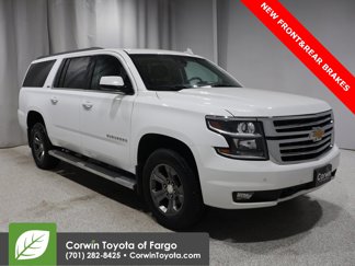 Used 2016 Chevrolet Suburban LT image 1