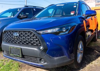 Used 2022 Toyota Corolla Cross LE image 1