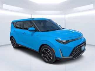 Used 2023 Kia Soul EX image 1