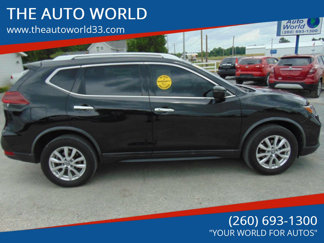 Used 2020 Nissan Rogue SV image 1