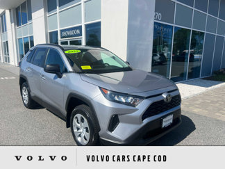 Used 2020 Toyota RAV4 LE image 1