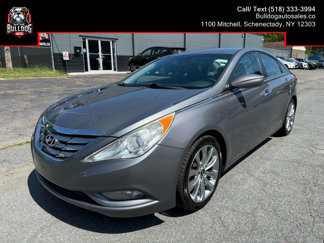 Used 2012 Hyundai Sonata SE image 1