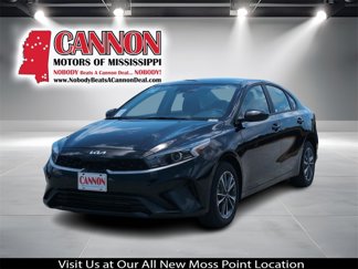 Used 2024 Kia Forte LXS image 1