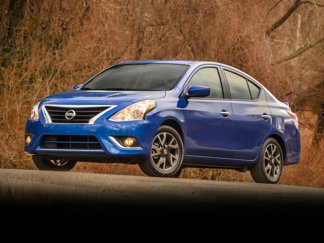 Certified 2018 Nissan Versa SV image 1