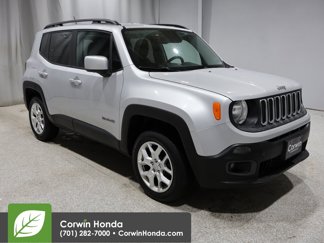 Used 2017 Jeep Renegade Latitude image 1