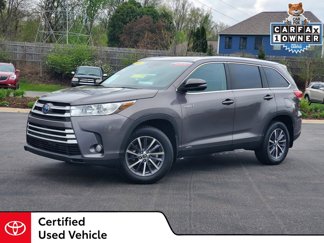 Certified 2019 Toyota Highlander XLE image 1