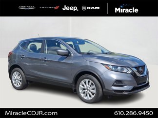 Used 2022 Nissan Rogue Sport S image 1