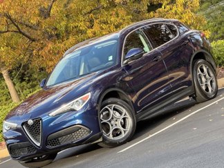 Used 2018 Alfa Romeo Stelvio AWD image 1