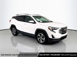 Used 2020 GMC Terrain SLT image 1