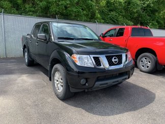 Used 2019 Nissan Frontier SV image 1