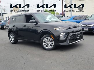 Certified 2021 Kia Soul LX image 1