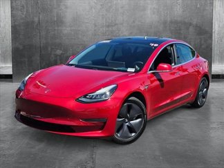 Used 2019 Tesla Model 3 Standard Range Plus image 1