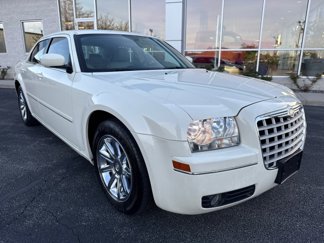 Used 2005 Chrysler 300 Touring image 1