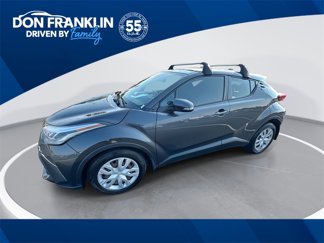 Used 2021 Toyota C-HR LE image 1