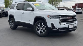 Used 2023 GMC Acadia SLT image 1