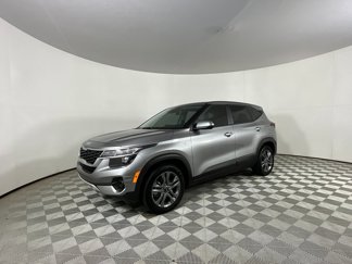 Used 2023 Kia Seltos LX image 1