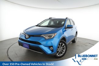 Used 2017 Toyota RAV4 Limited image 1