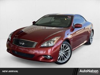 Used 2015 INFINITI Q60 Convertible image 1