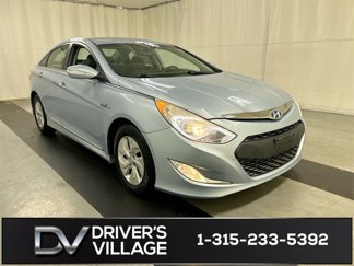Used 2014 Hyundai Sonata Hybrid image 1