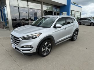 Used 2017 Hyundai Tucson Sport image 1