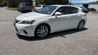 Used 2015 Lexus CT 200h image 1