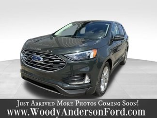 Used 2022 Ford Edge Titanium image 1