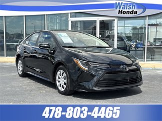 Used 2024 Toyota Corolla LE image 1