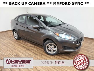 Used 2018 Ford Fiesta SE image 1