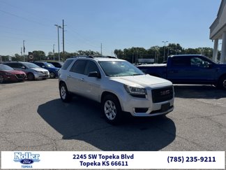 Used 2016 GMC Acadia SLE image 1