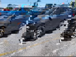 Used 2019 Chevrolet Equinox LT w/ Sun & Navigation Package image 1