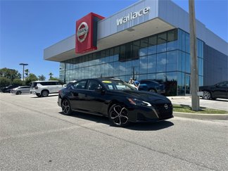 Certified 2024 Nissan Altima 2.5 SR image 1