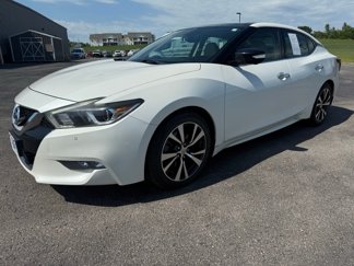 Used 2017 Nissan Maxima Platinum image 1