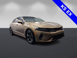 Used 2021 Kia K5 EX image 1