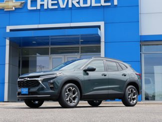 New 2025 Chevrolet Trax LT w/ Driver Confidence Package image 1