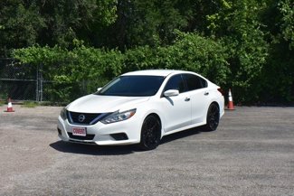 Used 2018 Nissan Altima 2.5 S image 1
