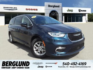 Used 2023 Chrysler Pacifica Touring-L image 1