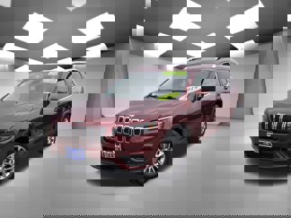 Used 2019 Jeep Cherokee Latitude Plus w/ Cold Weather Group image 1