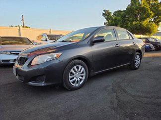 Used 2010 Toyota Corolla image 1