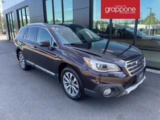 Used 2017 Subaru Outback 2.5i Touring image 1