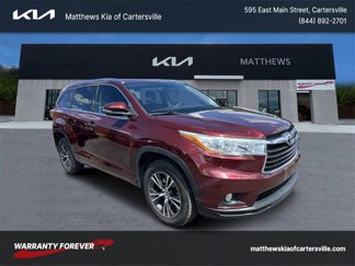 Used 2016 Toyota Highlander XLE image 1