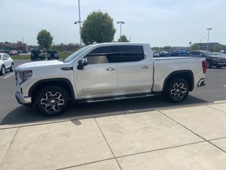 Used 2022 GMC Sierra 1500 SLT w/ SLT Premium Plus Package image 1