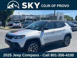 New 2025 Jeep Compass Trailhawk image 1