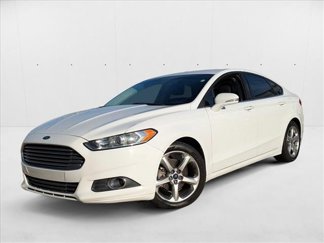 Used 2015 Ford Fusion SE video 1