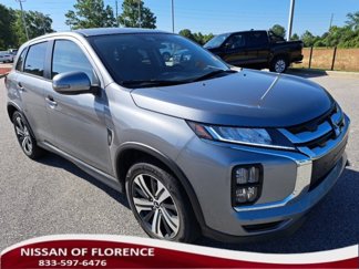 Used 2022 Mitsubishi Outlander Sport SE image 1