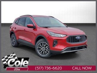 New 2024 Ford Escape SE image 1