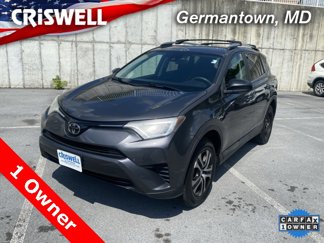 Used 2017 Toyota RAV4 LE image 1
