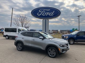 Used 2023 Kia Seltos S w/ Navigation Package image 1