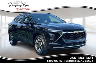 Used 2024 Chevrolet Trax LT w/ Driver Confidence Package image 1