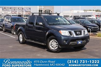 Used 2018 Nissan Frontier SV image 1