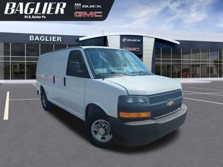 Used 2018 Chevrolet Express 2500 image 1